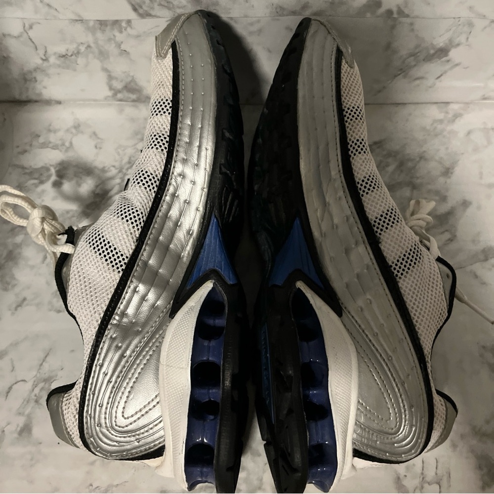 Nike Reax Athletic Training White Silver Blue Mens Size 7.5 Sneaker Shoes - Picture 4 of 7
